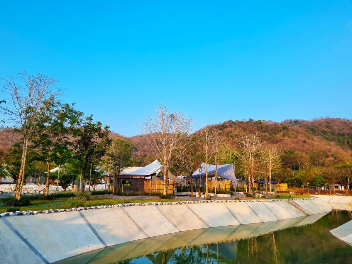 ホテル The Wild Khao Yai Klang Dong エクステリア 写真