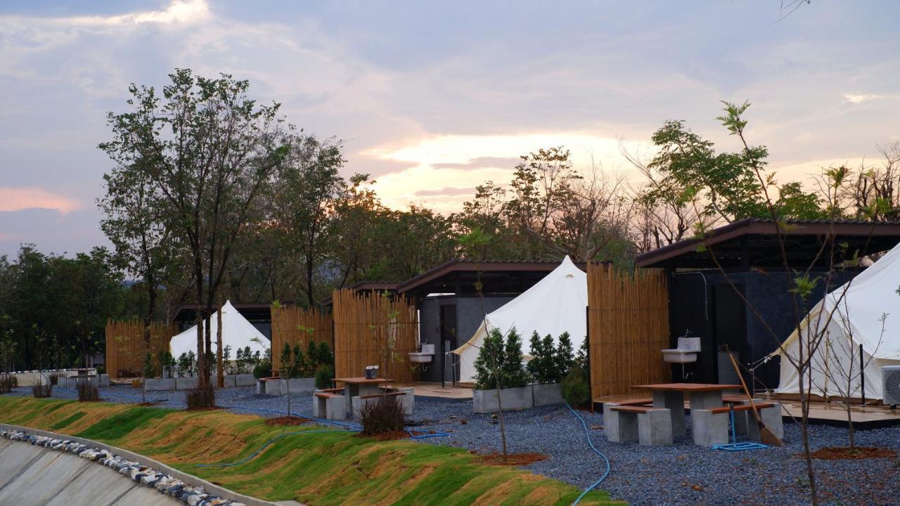 ホテル The Wild Khao Yai Klang Dong エクステリア 写真
