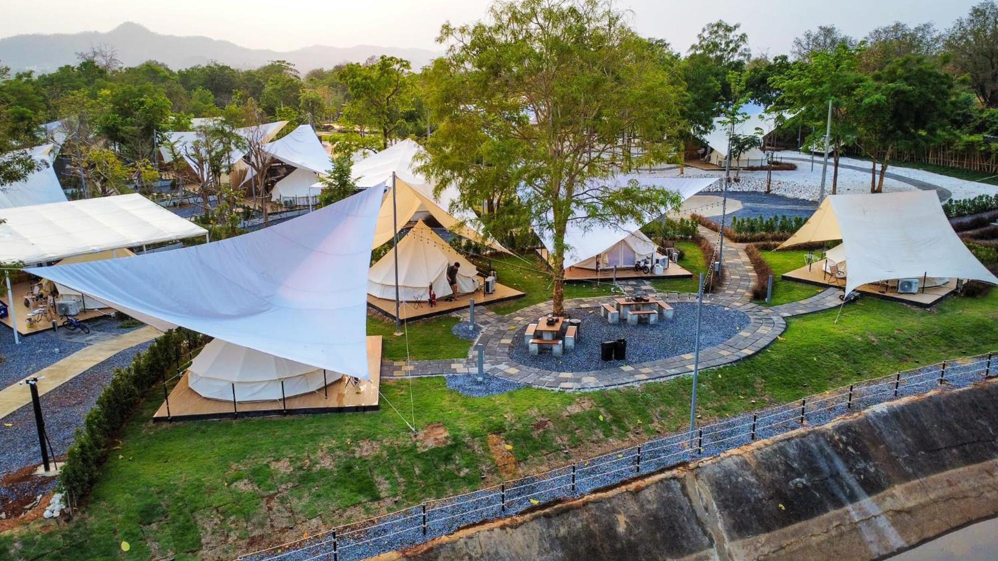 ホテル The Wild Khao Yai Klang Dong エクステリア 写真
